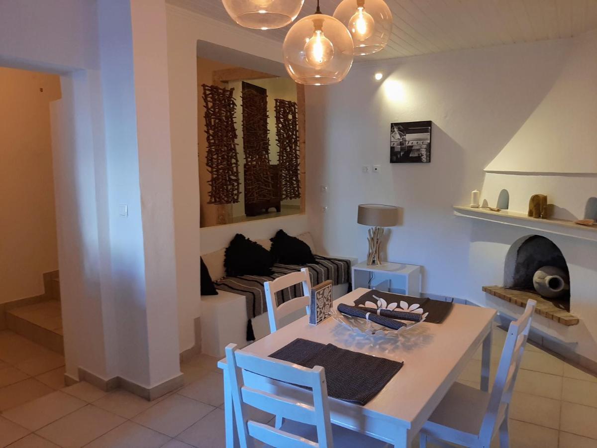 Villa Aspros - Traditionell, Ruhig Und Strandnah Liapades Buitenkant foto