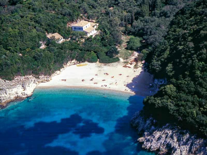Villa Aspros - Traditionell, Ruhig Und Strandnah Liapades Buitenkant foto