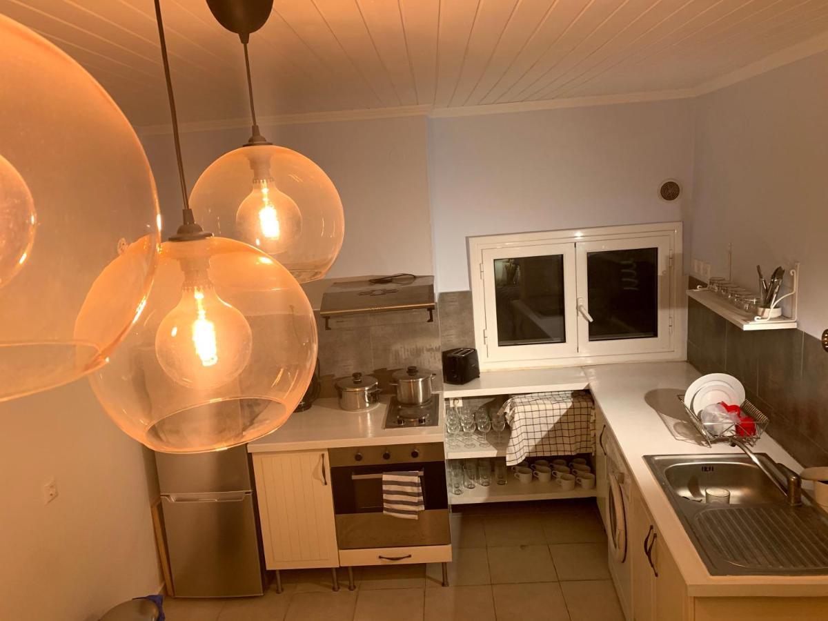 Villa Aspros - Traditionell, Ruhig Und Strandnah Liapades Buitenkant foto