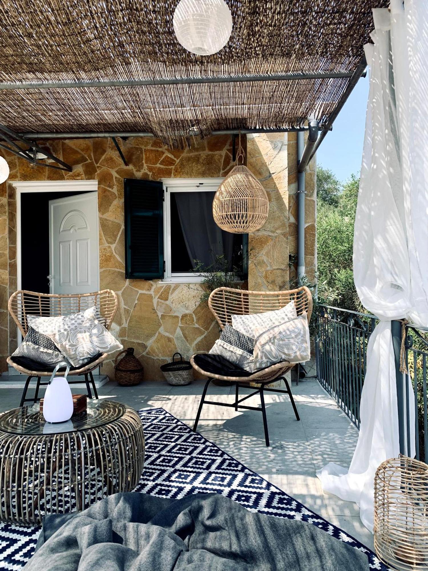 Villa Aspros - Traditionell, Ruhig Und Strandnah Liapades Buitenkant foto